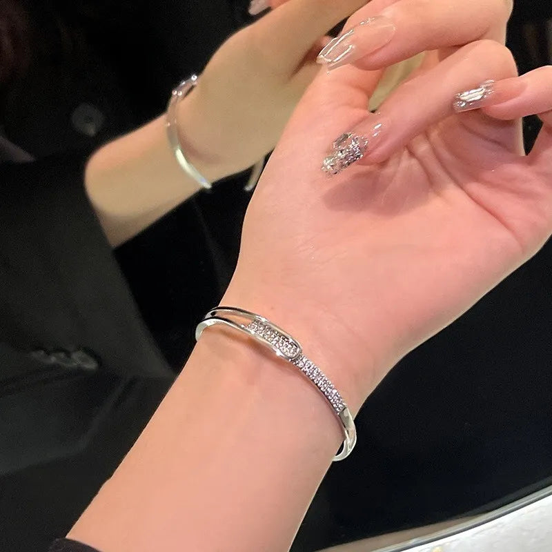 925 Sterling Silver Open Cuff Bracelet with Zirconia – Effortless Elegance and Timeless Sparkle