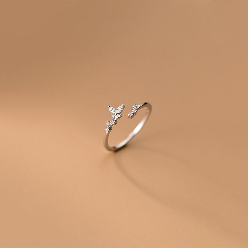 Delicate Silver Ring Adorned with Zirconia
