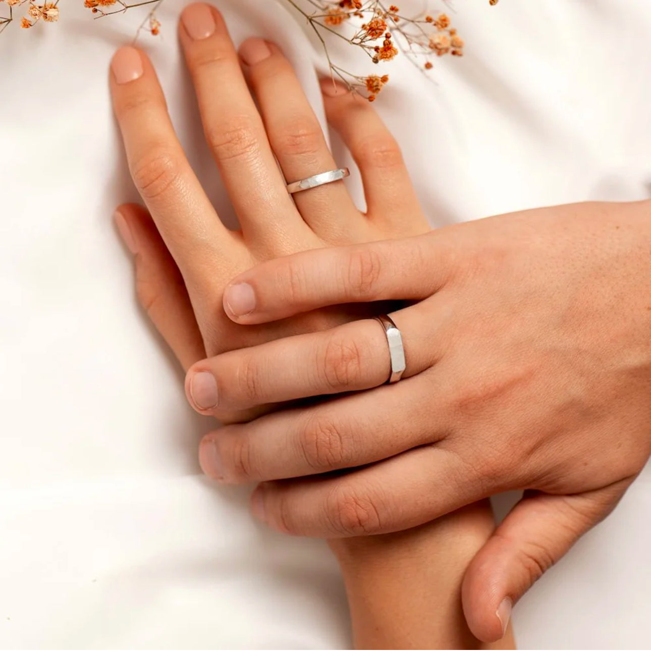 LumiLove Sculpted Rings