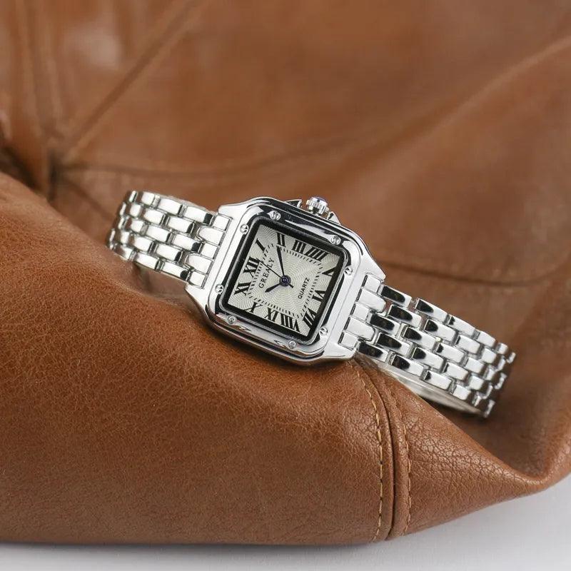 Isabella Vintage Watch – Timeless Elegance in Gold or Silver