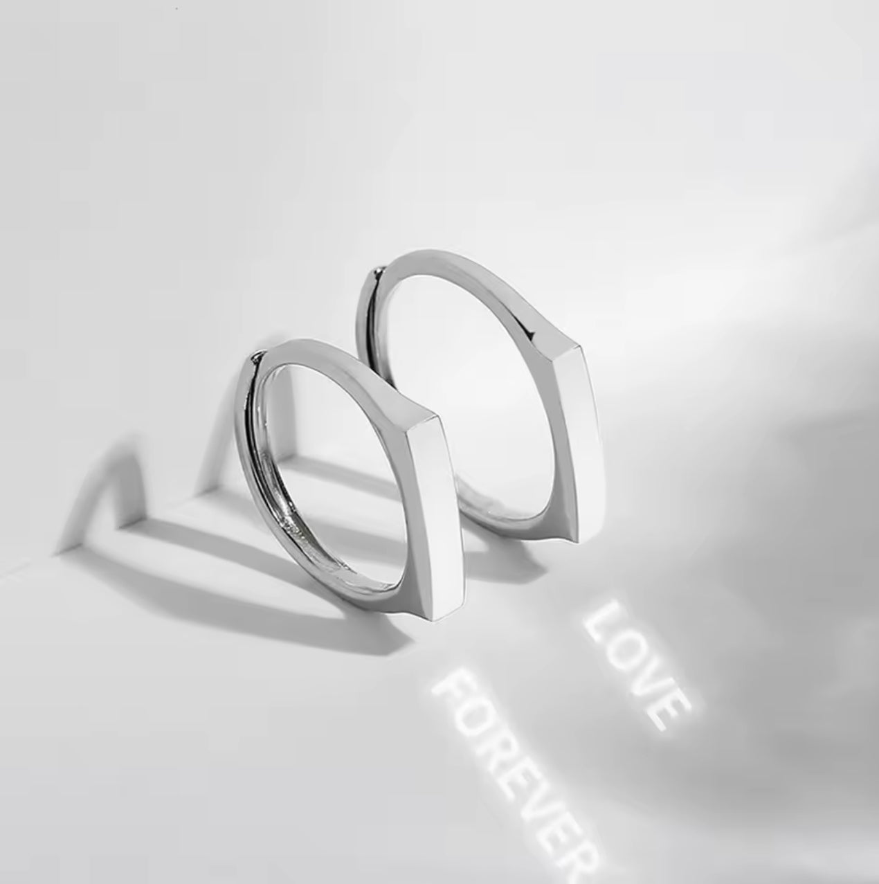 LumiLove Sculpted Rings
