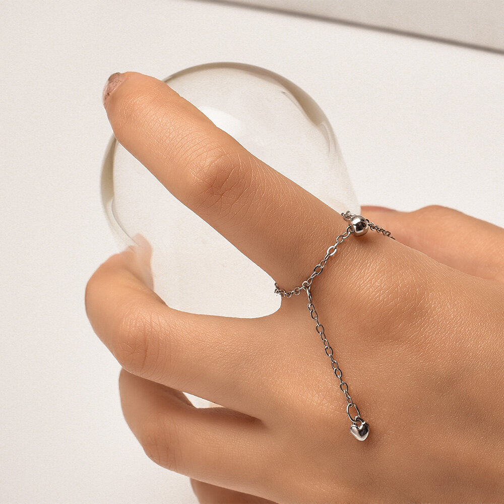 Adjustable Heart Tassel Ring – Whimsical & Romantic