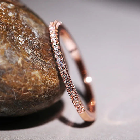 Enduring Elegance – Minimalist Ring with Lasting Significance