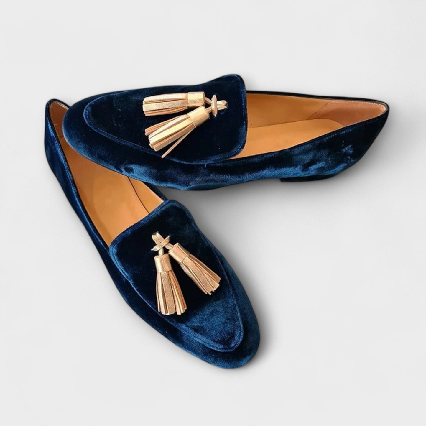 Quinnlyn – Retro-Inspired Tassel Loafers