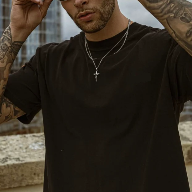 Salvator Men's Cross Pendant Chain